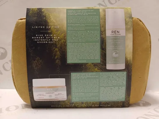 REN CLEAN SKINCARE ALL IS CALM GIFT SET