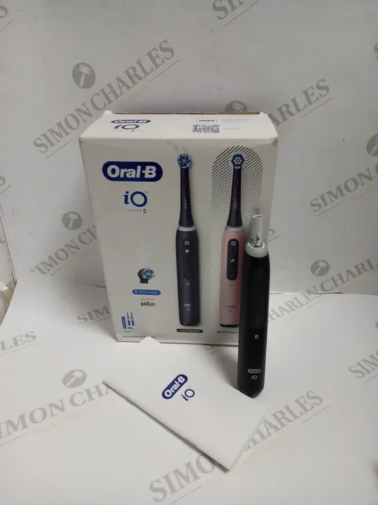 BOXED BRAUN IO SERIES 5 DUO RECHARGEABLE TOOTBRUSH 