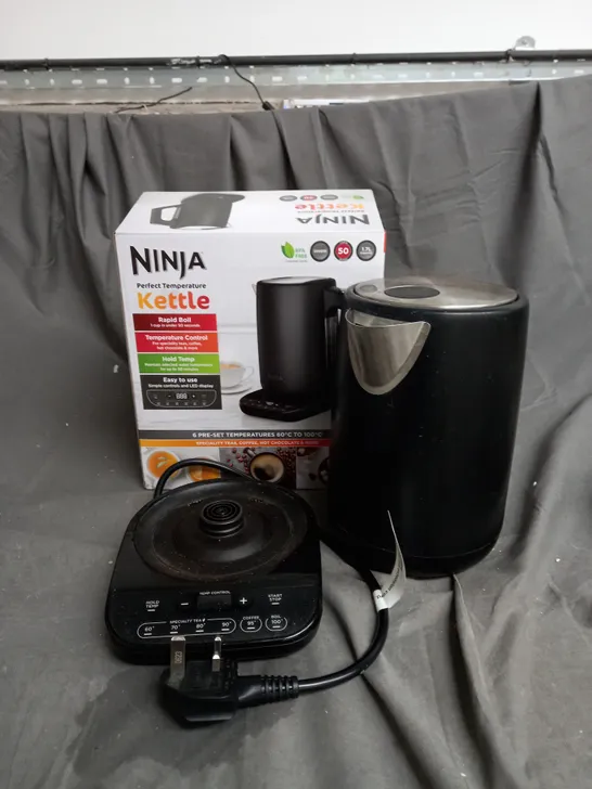 BOXED NINJA PERFECT TEMPERATURE KETTLE KT200UK