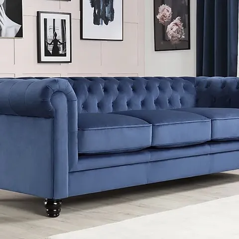 BOXED DESIGNER HAMPTON BLUE VELVET 3 SEATER CHESTERFIELD SOFA