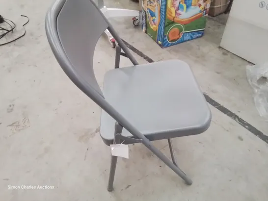 LASANA FOLDING METAL CHAIR