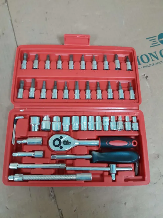 64 PC SOCKET SET 