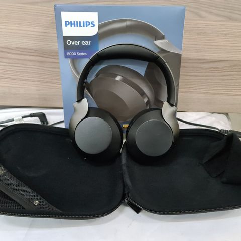 PHILIPS TAPH805 8000 SERIES OVER EAR ACTIVE NOISE CANCELING BLUETOOTH HEADPHONES