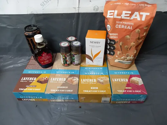 APPROXIMATELY 10 ASSORTED FOOD & DRINK ITEMS TO INCLUDE - MYPROTEIN LAYERED PROTEIN BARS - ELEAT PROTEIN CEREAL CINNAMON SENSATION - 47 NORTHO ORGANIC MAPLE SYRUP - ETC