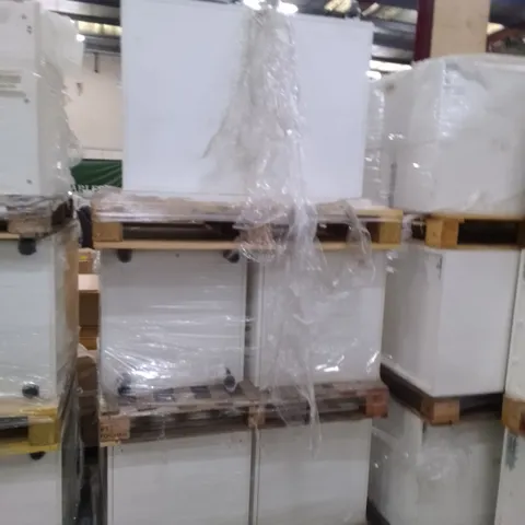 3 PALLETS OF ASSORTED WHITE PAINTED FURNITURE