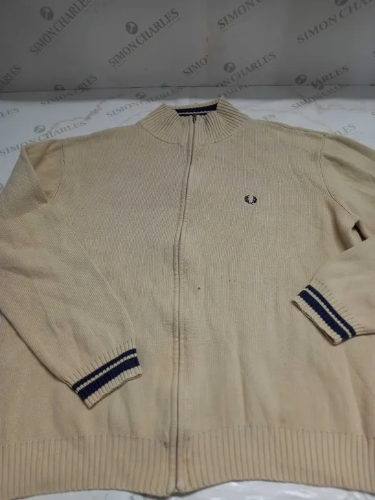 ZIPPED FRED PERRY CARDIGAN SIZE L