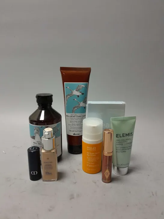 APPROXIMATELY 20 ASSORTED HEALTH & BEAUTY ITEMS TO INCLUDE PAULAS CHOICE SUPER BOOST EYE CREAM (15ML), ELEMIS PRO-COLLAGEN MARINE CLEANSER (30ml), CHARLOTTE TILBURY LIPGLOSS MINI, ETC