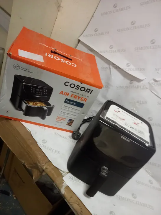 COSORI ELECTRIC HOT AIR FRYER 