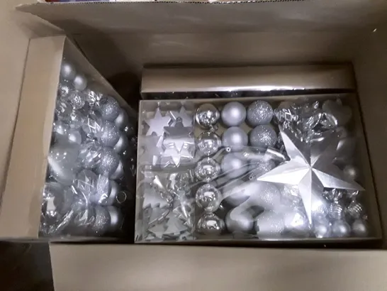 BOX CONTAINING APPROXIMATELY 7 BRAND NEW 60 SILVER BAUBLE PACKS