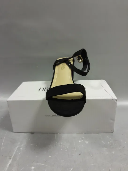 BOXED PAIR OF DREAM PARIS CARNIVAL BLACK SUEDE OPEN TOE SHOES - 9.5