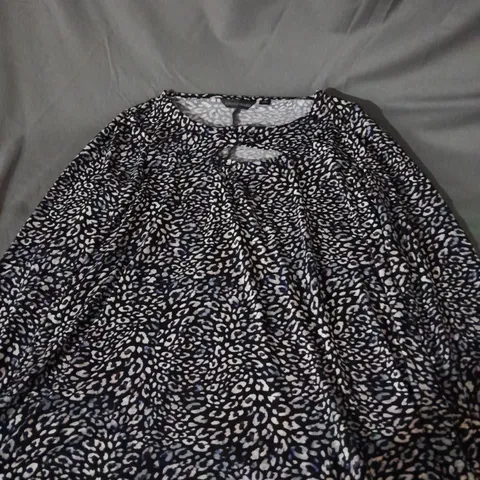 NINA LEONARD TUNIC SIZE S