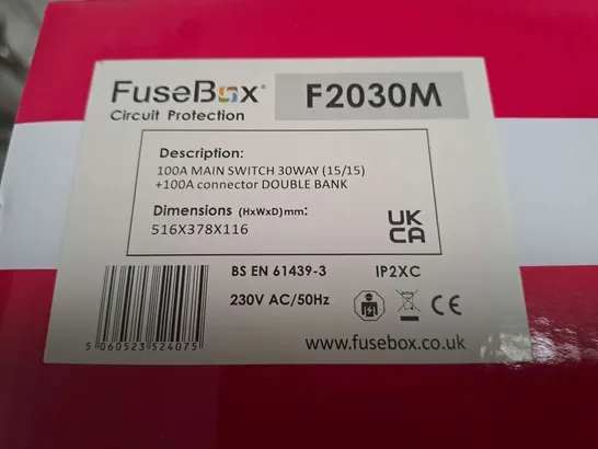 FUSEBOX F2030M 100A MAIN SWITCH 30WAY BOX WITH 4 SPDCUKITT2 SPD KITS