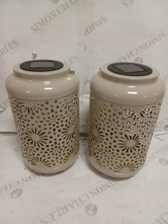 GARDEN REFLECTIONS SET OF 2 PATTERNED SOLAR LANTERNS