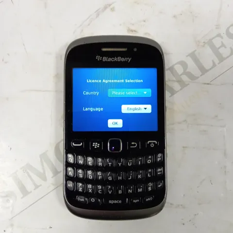 BLACKBERRY 9320 CURVE MOBILE PHONE 