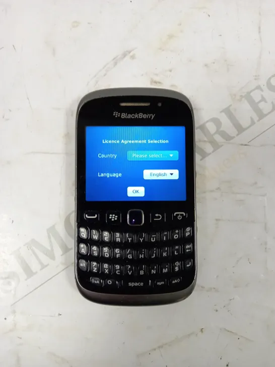 BLACKBERRY 9320 CURVE MOBILE PHONE 