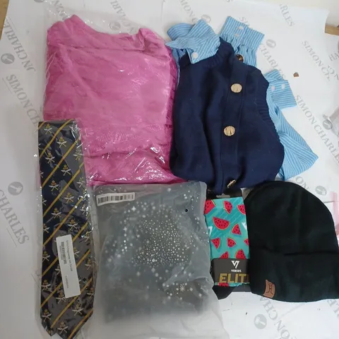 BOX OF APPROXIMATELY 15 ASSORTED CLOTHING ITEMS TO INCLUDE BEANIE, SILK TIE, NEXT JUMPER ETC