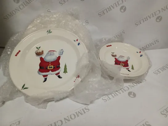 CHRISTMAS THEMED DINING SET, INCLUDES 4 DINING PLATES & 3 X SIDE PLATES - COLLECTION ONLY