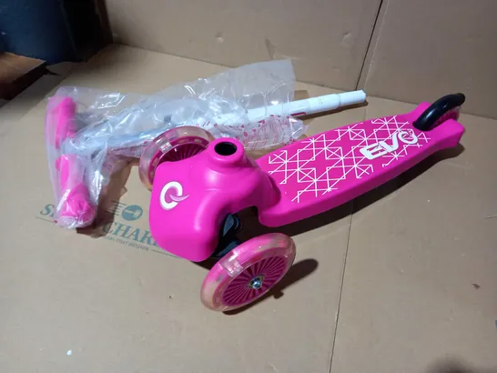 EVO LIGHT UP MOVE N GROOVE SCOOTER PINK RRP £29.99