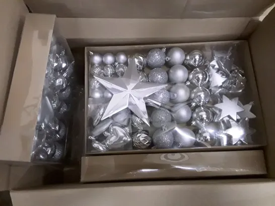 BOX CONTAINING APPROXIMATELY 7 BRAND NEW 60 SILVER BAUBLE PACKS