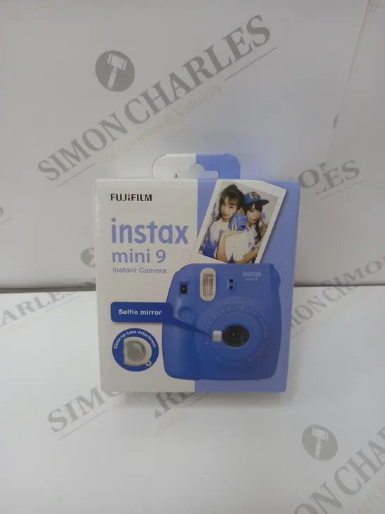 BRAND NEW BOXED FUJIFILM INSTAX MINI 9 INSTANT CAMERA IN BLUE