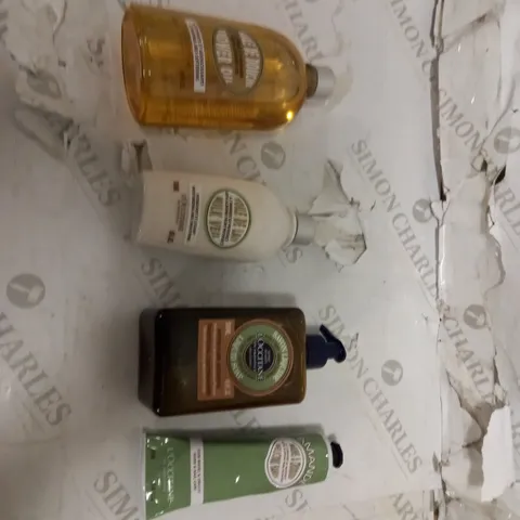 L'OCCITANE SET OF 4 BODY SET 