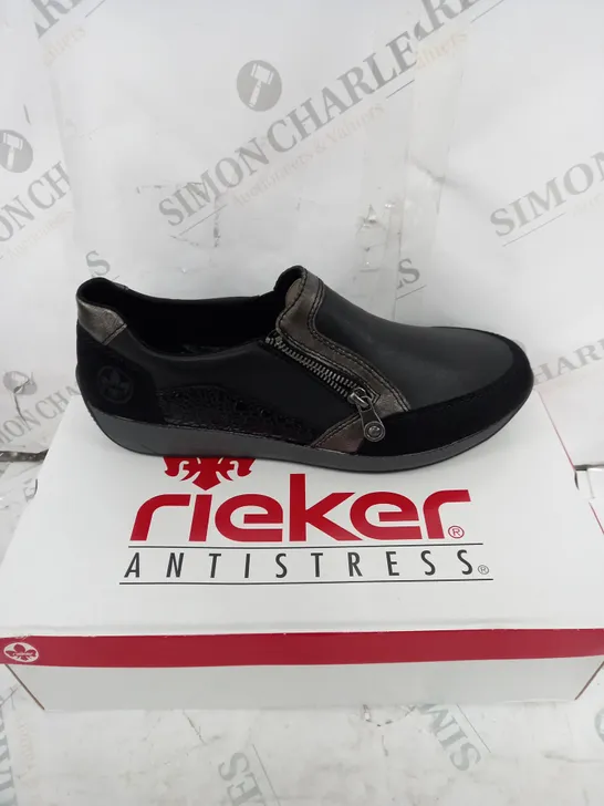 RIEKER TRAINER WITH ZIP BLACK - SIZE 7 1/2 - BOXED 