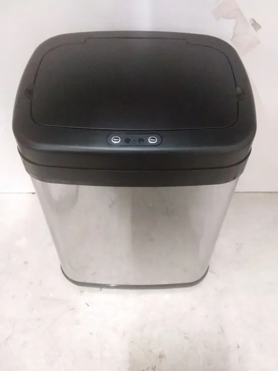 BOXED 20L AUTOMATIC KITCHEN BIN WITH CENSOR WITH INSERT (BLACK)