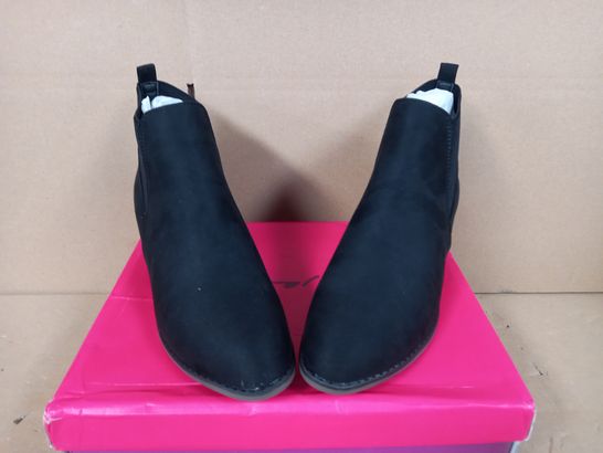 BOXED PAIR OF DOLCIS FAUX SUEDE FOOTWEAR IN BLACK SIZE 6