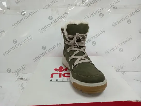 BOXED RIEKER WARM HIKING BOOTS, KHAKI - SIZE  8