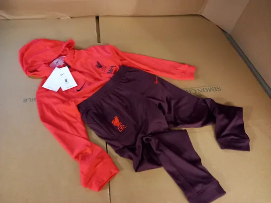 LIVERPOOL F.C. YOUTH UNISEX TRACKSUIT - L 10/11