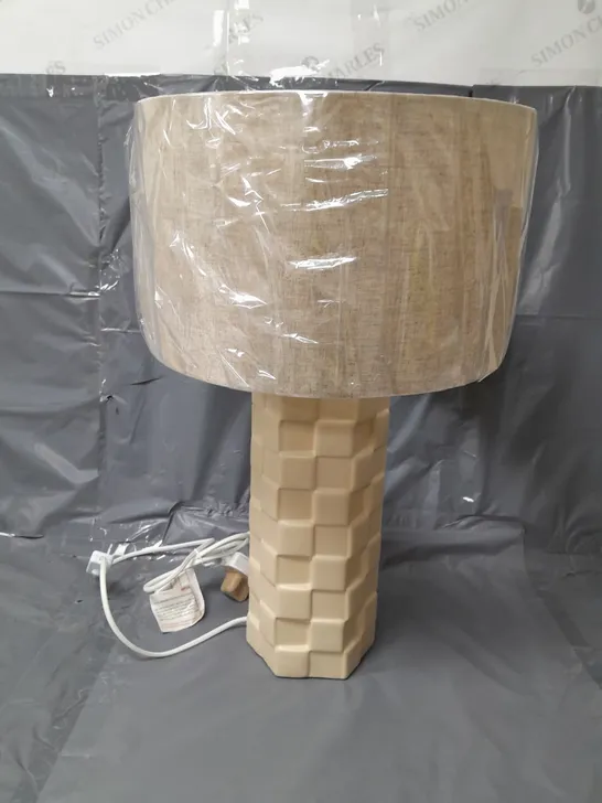 CHECKER BOARD CERAMIC TABLE LAMP - COLLECTION ONLY