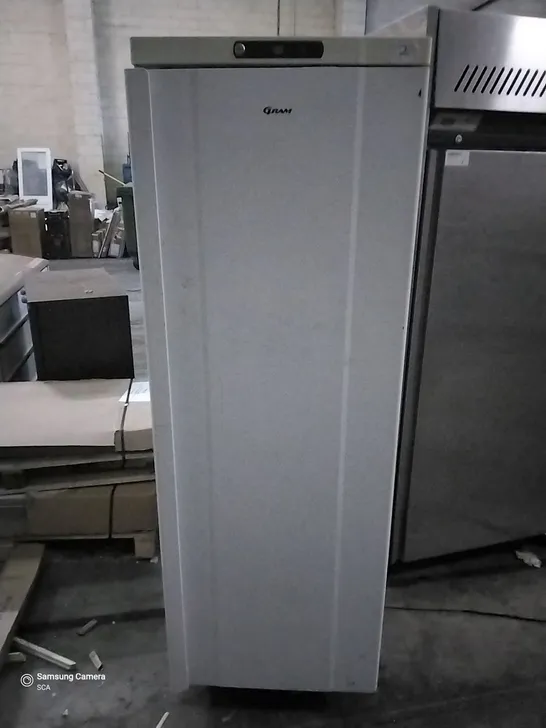 GRAM K400LUHC6W COMMERCIAL REFRIGERATOR 