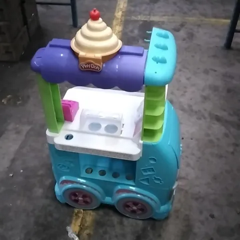 PLAY-DOH ULTIMATE ICE CREAM TRUCK PLAYSET