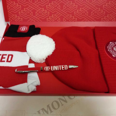 MANCHESTER UNITED OFFICIAL MEMBERSHIP MERCHANDISE 