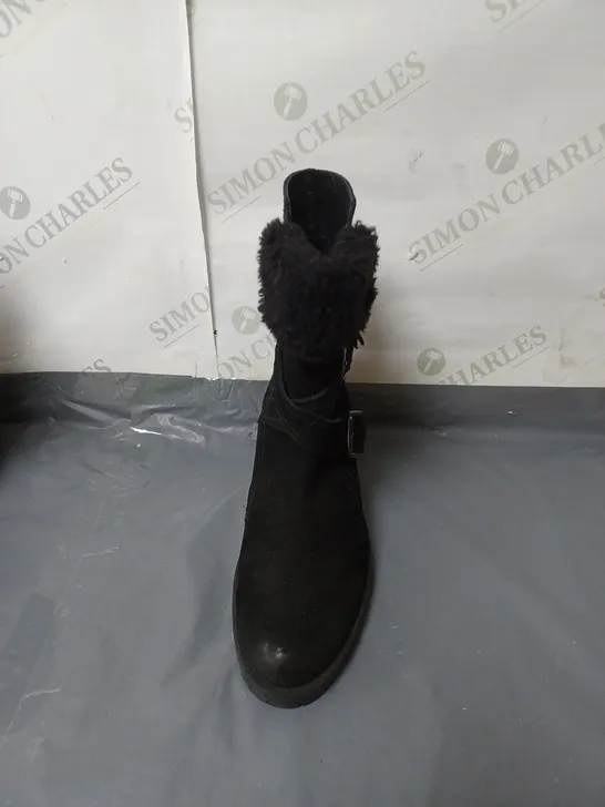 RUTH LANGSFORD CASUAL BOOTS, BLACK - SIZE 4 