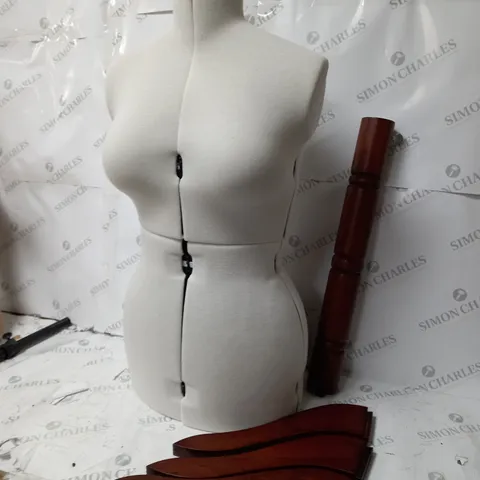 DRESS MAKING MODEL