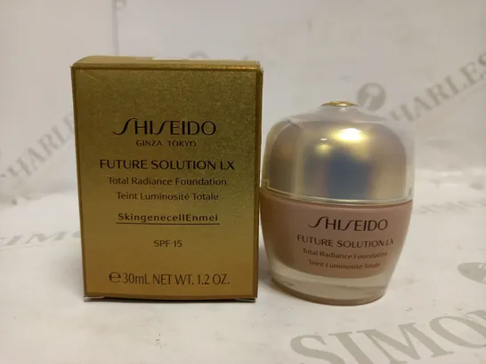 SHISEIDO FUTURE SOLUTION LX TOTAL RADIANCE FOUNDATION 30ML IN NEUTRAL 3