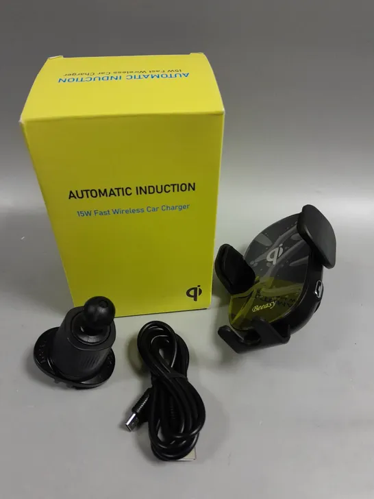 BOXED AUTOMATIC INDUCTION 15W FAST WIRELESS CAR CHARGER 
