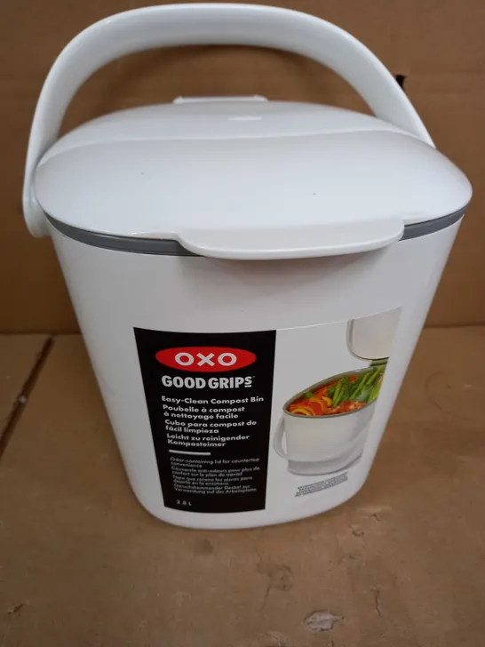 OXO GOOD GRIPS EASY CLEAN COMPOST BIN