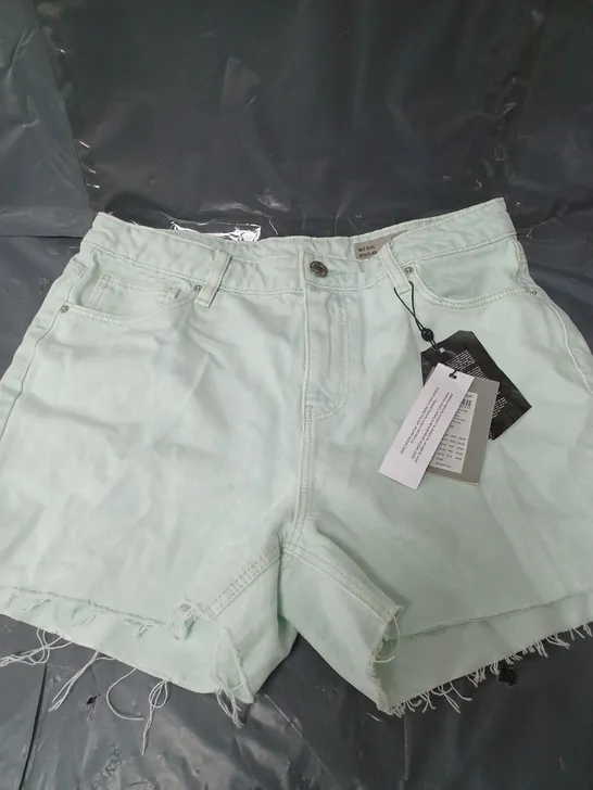 VERA MODA VIMANNA MINT DENIM SHORTS SIZE MEDIUM