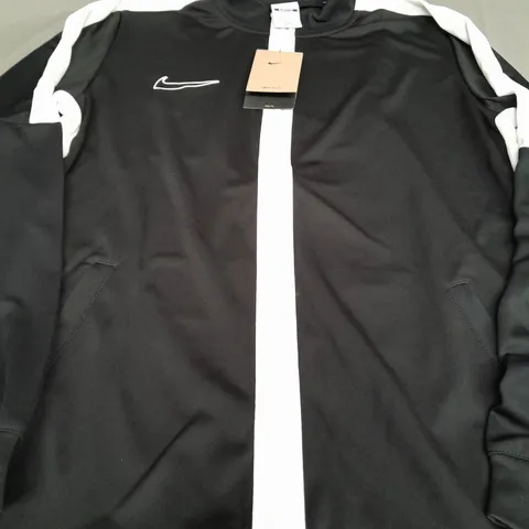 NIKE DRI FIT BLACK JACKET - LARGE