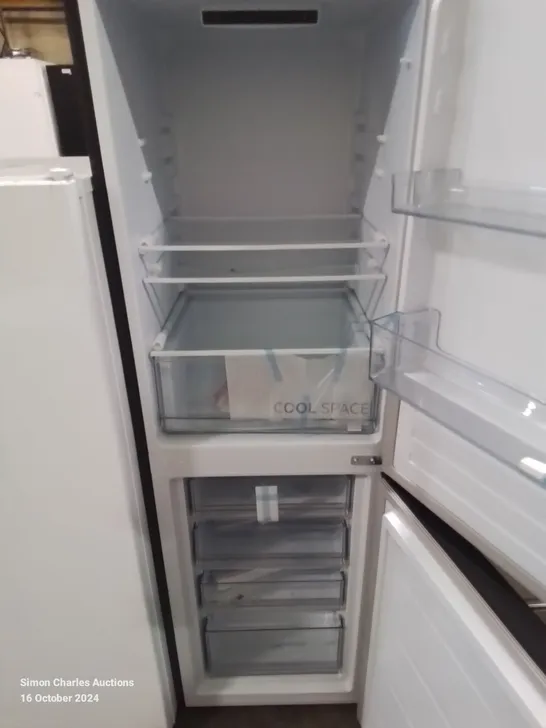 HOOVER HOCE3T618FBK FREESTANDING FRIDGE FREEZER - UNPROCESSED RAW RETURN 