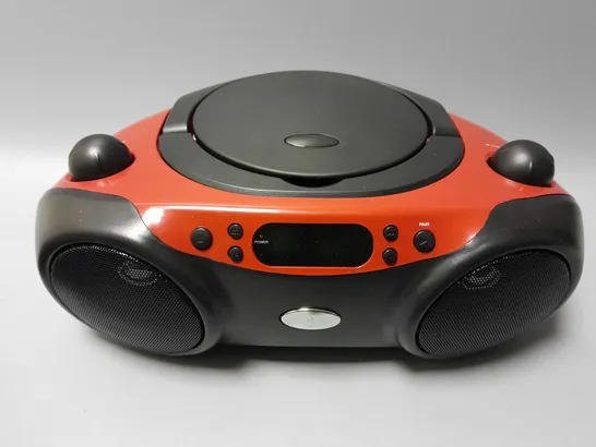 BOXED BLUETOOTH CD BOOMBOX