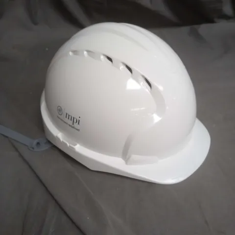 JSP HARD HAT IN WHITE ADJUSTABLE