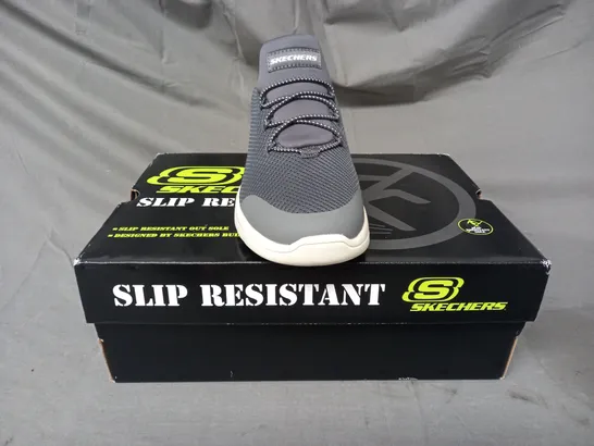 BOXED PAIR OF SKECHERS TRAINERS IN CHARCOAL SIZE 4