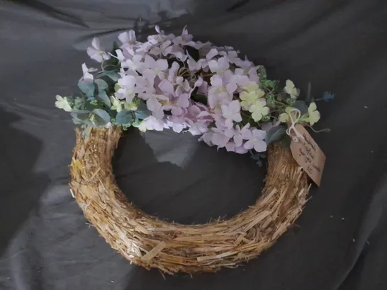 HANDMADE ARTIFICIAL WREATH 