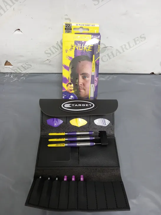 TARGET LUKE LITTLER 22 PIECE DARTS SET