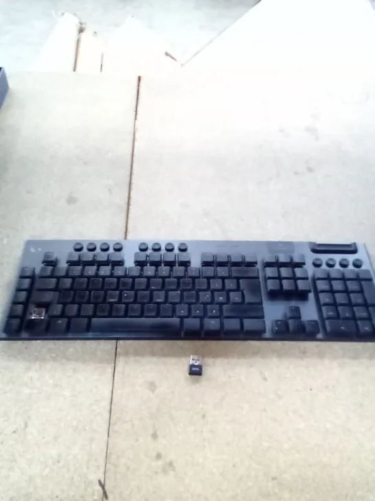 BOXED LOGITECH G915 RGB WIRELESS GAMING KEYBOARD 