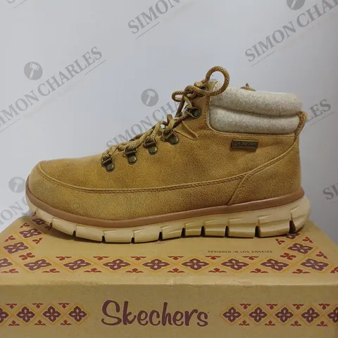 BOXED SKECHERS SYNERGY WARM TECH BOOTS, CHESTNUT - SIZE 8 