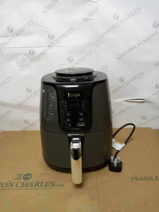 NINJA 3.8L AIR FRYER 